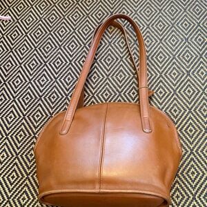 Vintage Coach Asheville zip 9089 British tan dome bowler